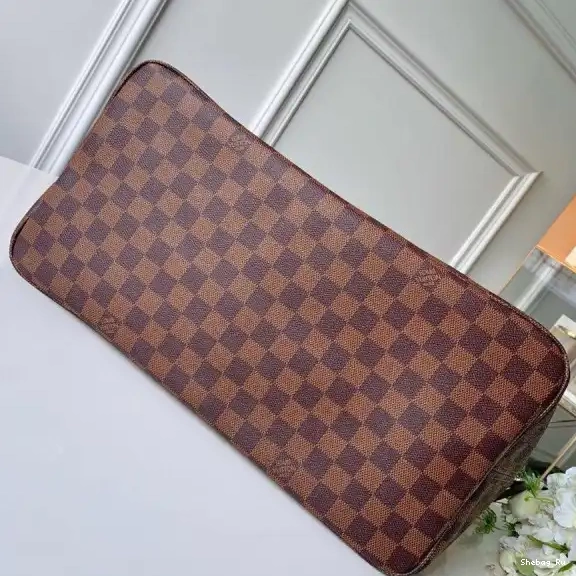GM NEVERFULL Louis Vuitton 0623